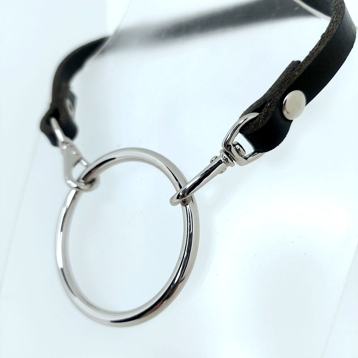 Nightshade Collar in Olive Leather. Handmade, Adjustable closure.