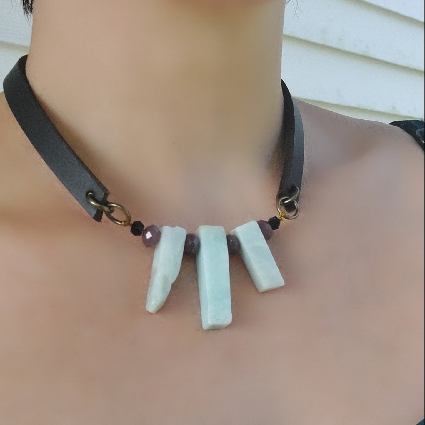 Vista del Mar Raw Stone Choker. Handmade. Chic Leather Necklace. Aragonite.