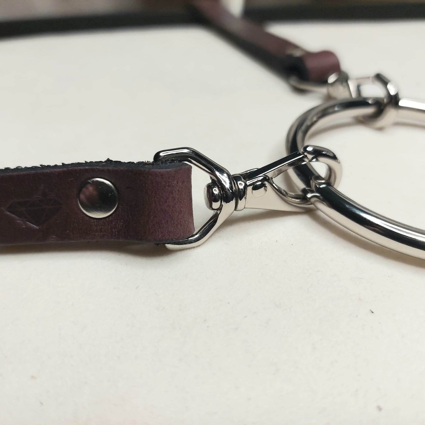 The Nightshade. Handmade Plum Leather Collar with 1" Oring and Swivel Snaps.