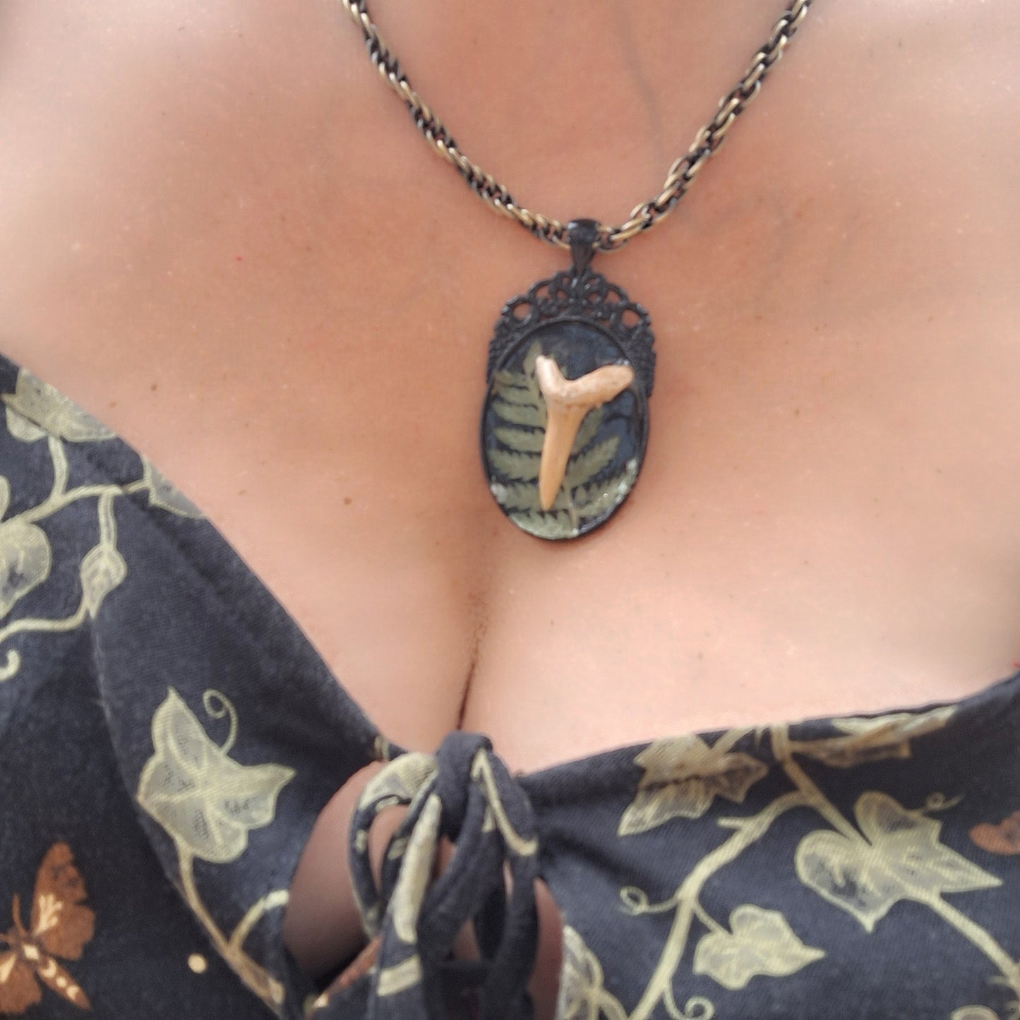 Victorian Shark. A shark tooth with garden flare..