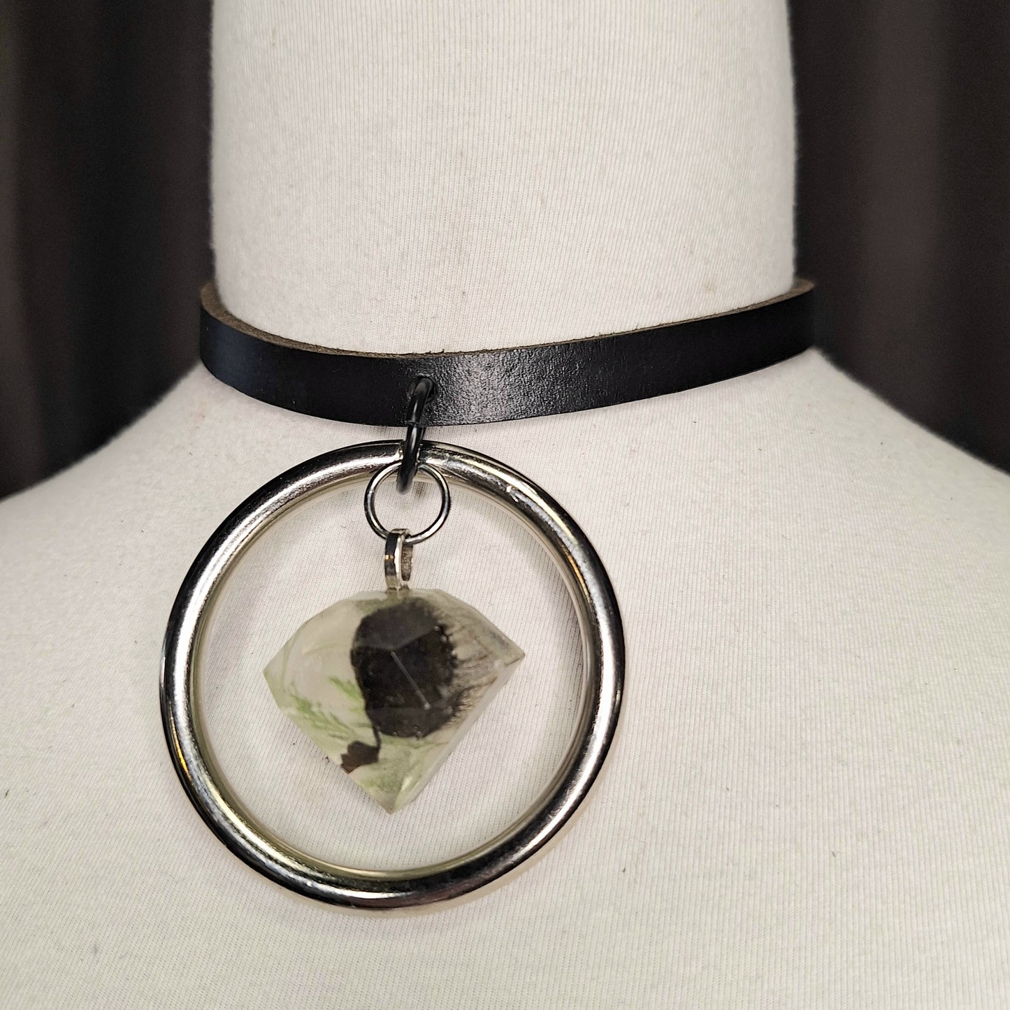 Silver O-ring leather necklace with Venus Fly Trap resin jewel pendant.